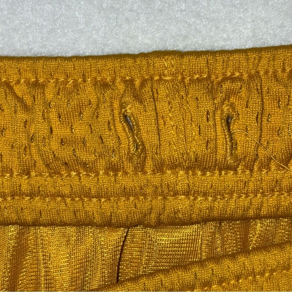 Nike 2013 Mizzou Tigers University Of Missouri Mesh Training Shorts Gold XL - Picture 7 of 9